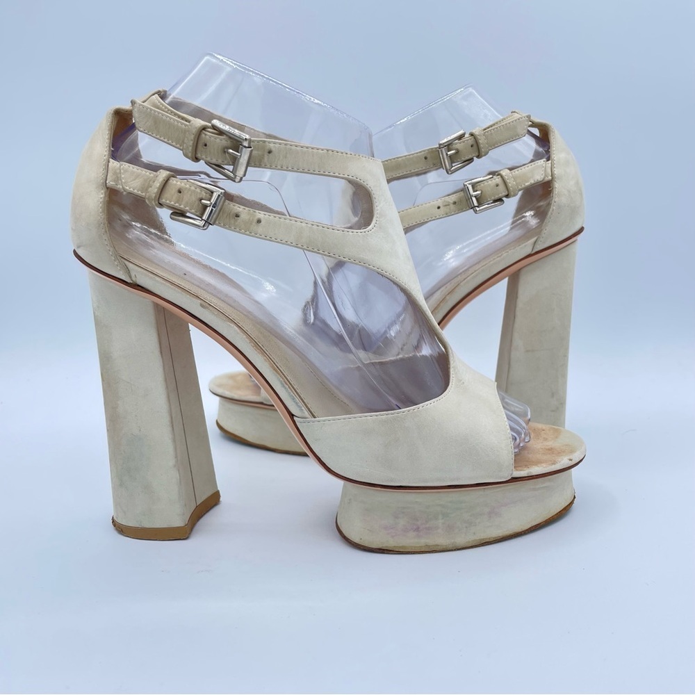 Gianvito Rossi Platform Sandals 38 Bone